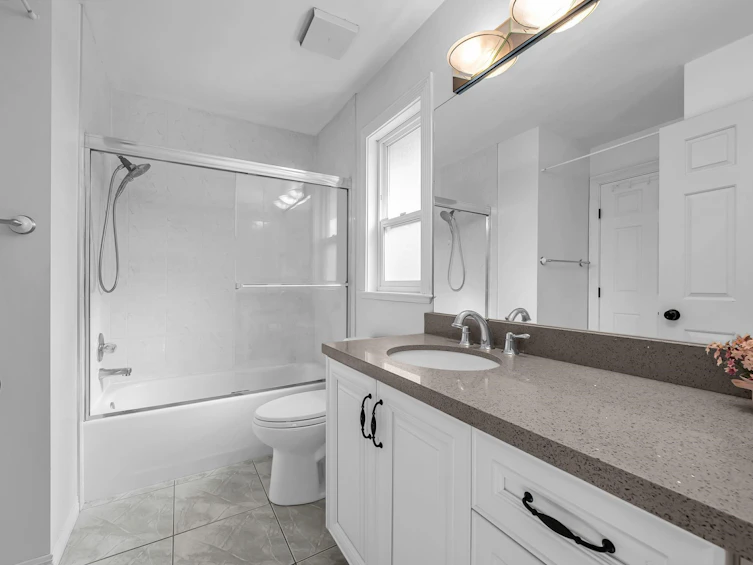 3820 Royalmore Avenue, Richmond, BC, V7C 1P6 - 28