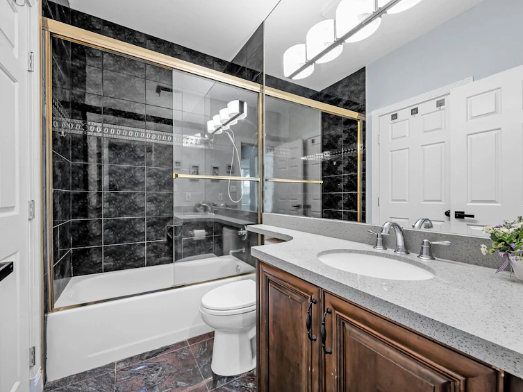 3820 Royalmore Avenue, Richmond, BC, V7C 1P6 - 30