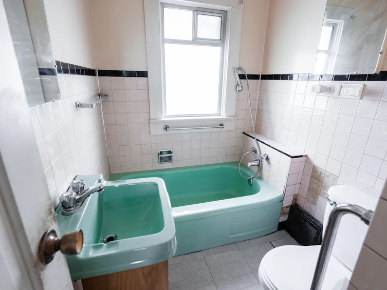 2541 E 2nd Avenue, Vancouver, BC, V5M 1C7 - 13