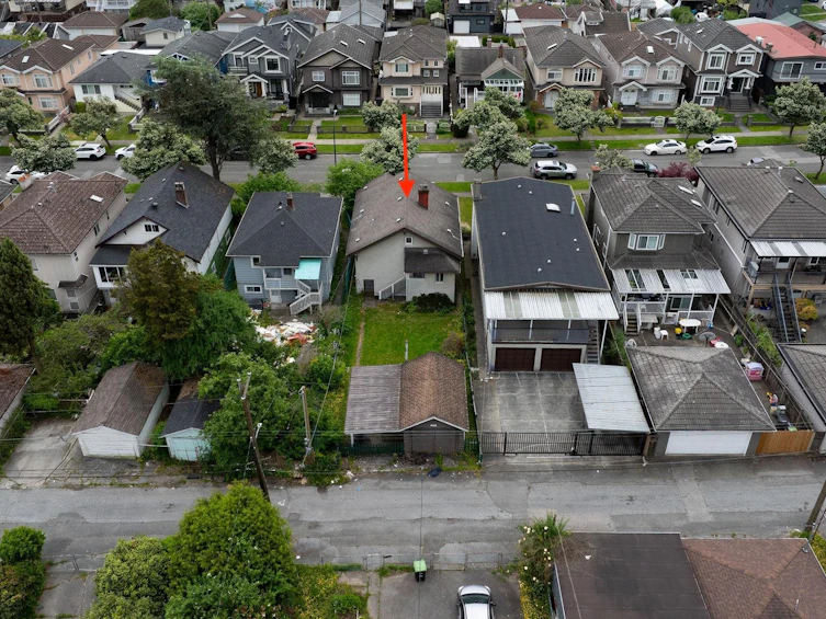 2541 E 2nd Avenue, Vancouver, BC, V5M 1C7 - 31