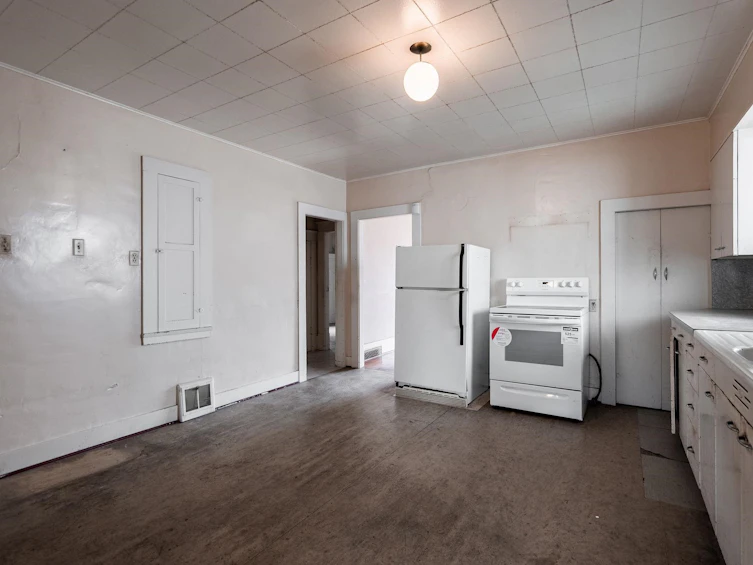 2541 E 2nd Avenue, Vancouver, BC, V5M 1C7 - 8