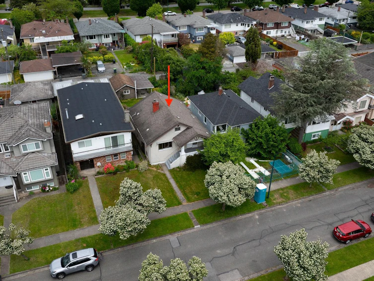 2541 E 2nd Avenue, Vancouver, BC, V5M 1C7 - 27