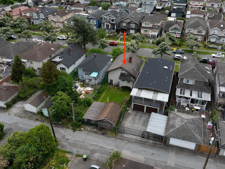 2541 E 2nd Avenue, Vancouver, BC, V5M 1C7 - 32