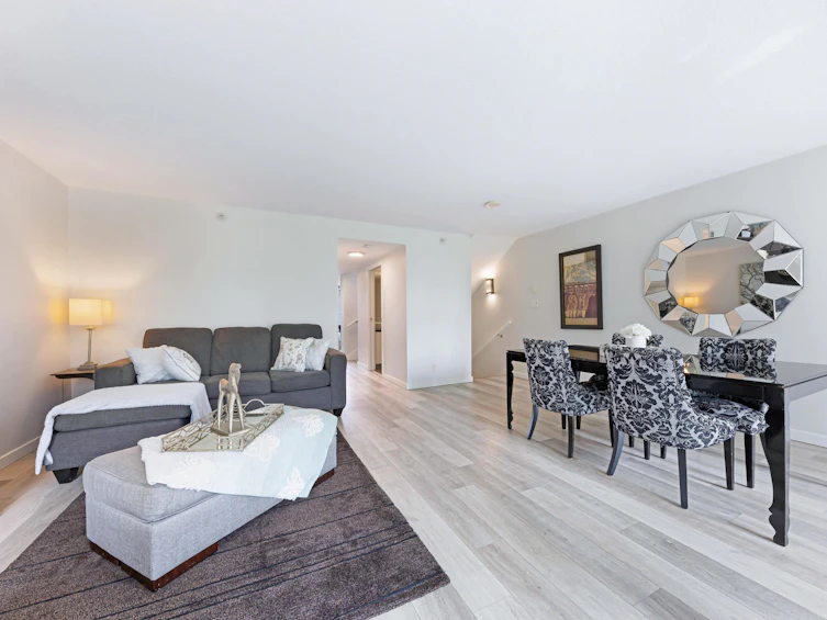 503-788 Hamilton Street, Vancouver, BC, V6B 0E9 - 11