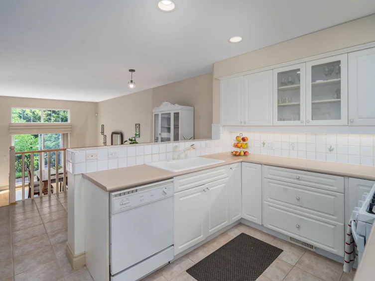 4-3405 Plateau Boulevard, Coquitlam, BC, V3E 3L7 - 25