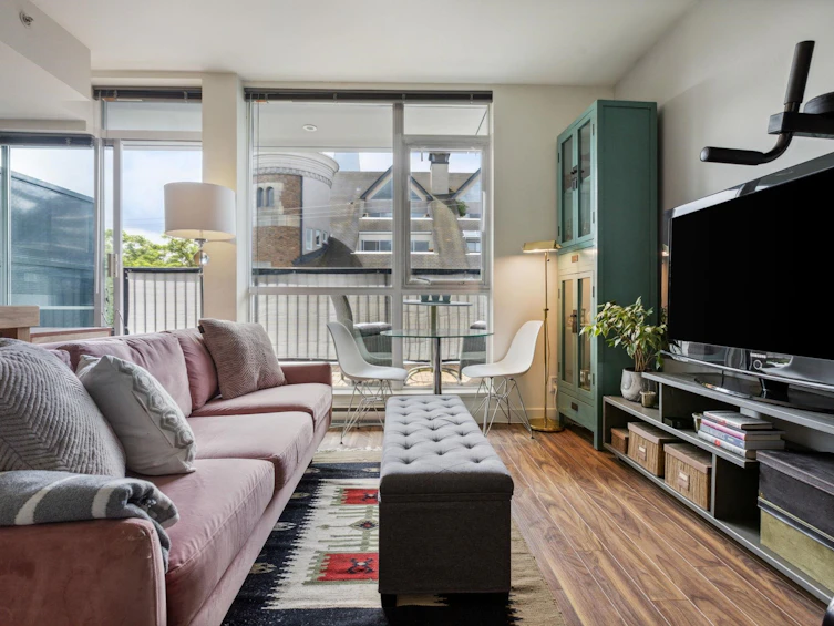 401-2511 Quebec Street, Vancouver, BC, V5T 0B6 - 4