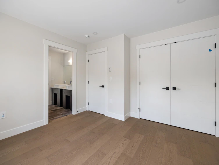 5221 Woodsworth Street, Burnaby, BC, V5G 1S5 - 24