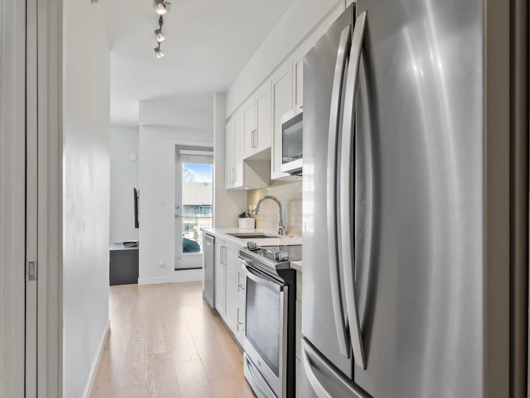 D404-20211 66 Avenue, Langley, BC, V2Y 0L4 - 20