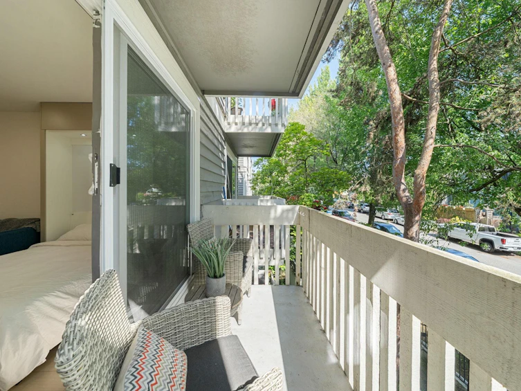203-1545 E 2nd Avenue, Vancouver, BC, V5N 1C8 - 23