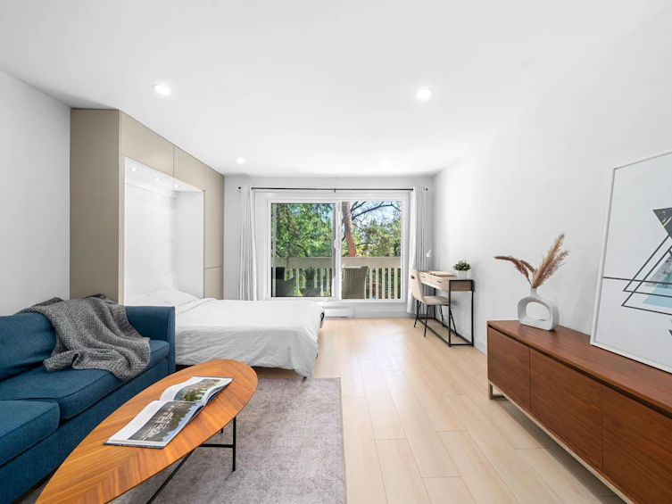 203-1545 E 2nd Avenue, Vancouver, BC, V5N 1C8 - 3