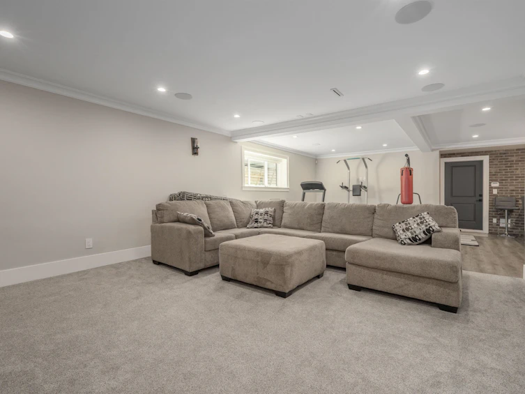 656 Linton Street, Coquitlam, BC, V3J 6J9 - 24
