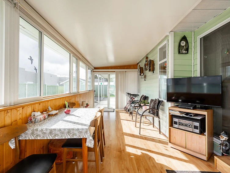 19245 59a Avenue, Surrey, BC, V3S 7S8 - 26