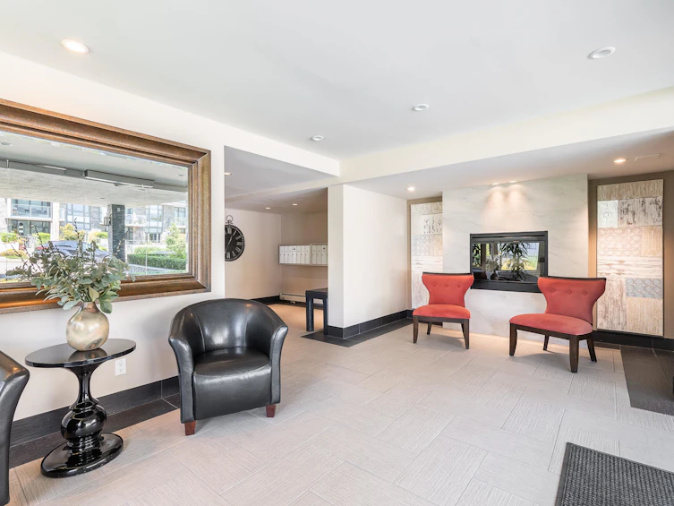 303-2108 Argyle Avenue, West Vancouver, BC, V7V 1A4 - 18