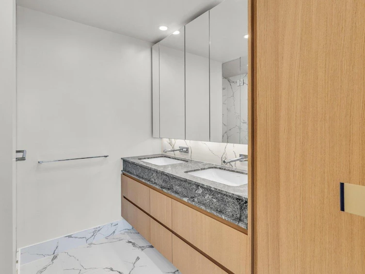 207-3668 W 10th Avenue, Vancouver, BC, V6R 2G3 - 11