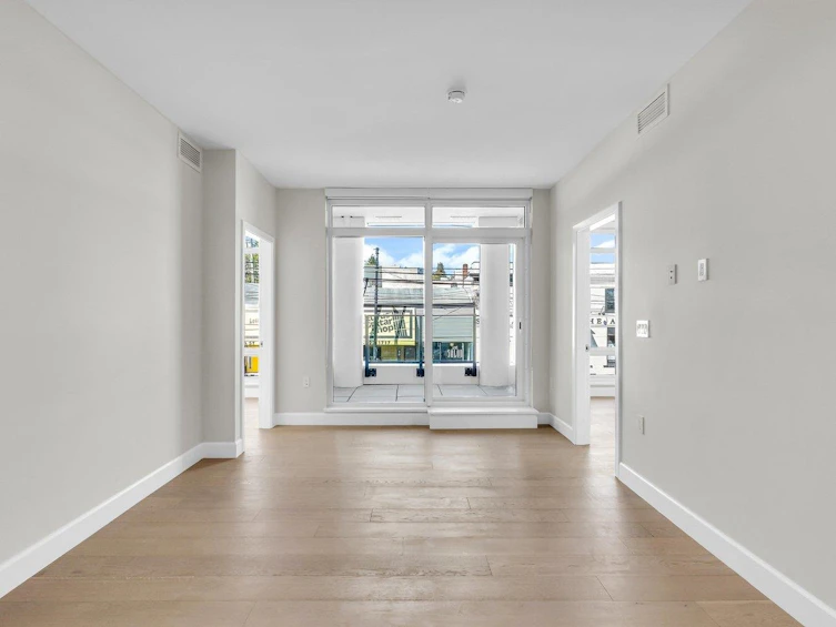 207-3668 W 10th Avenue, Vancouver, BC, V6R 2G3 - 4