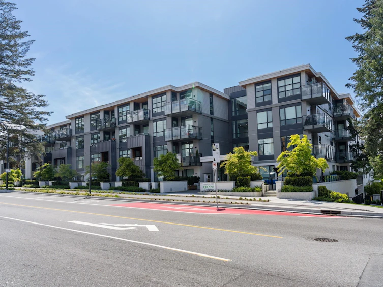 411-707 E 3rd Street, North Vancouver, BC, V7L 1G8 - 2