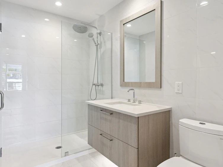 411-707 E 3rd Street, North Vancouver, BC, V7L 1G8 - 16