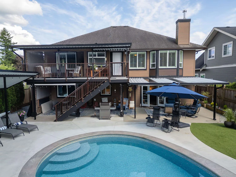 8337 Shimek Street, Mission, BC, V2V 6S2