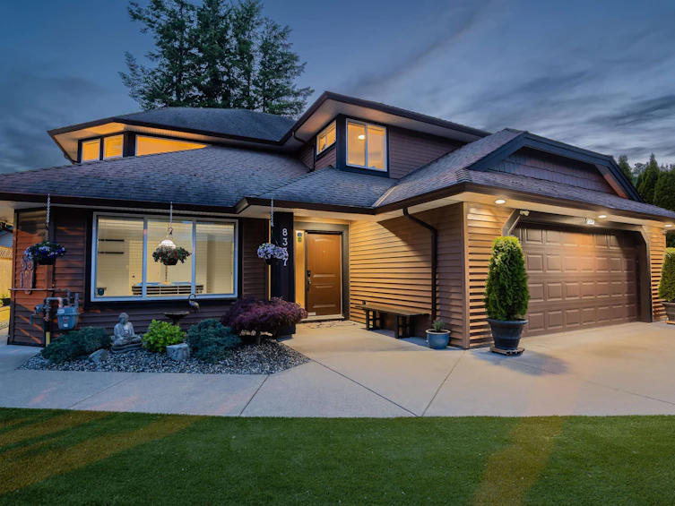 8337 Shimek Street, Mission, BC, V2V 6S2 - 4
