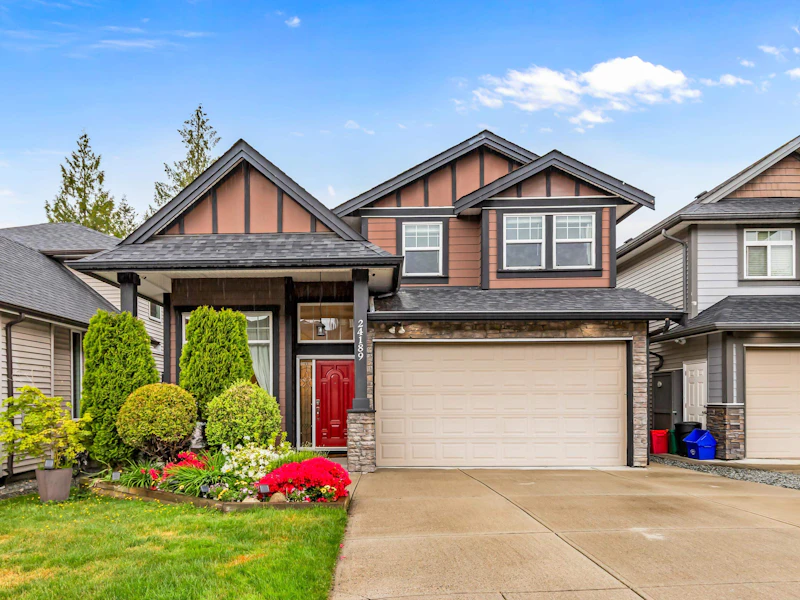24189 101a Avenue, Maple Ridge BC V2W 0E6