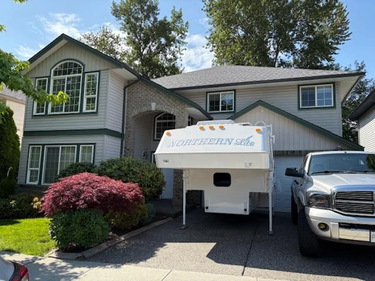 11789 Creekside Street, Maple Ridge, BC, V4R 2V4 - 2