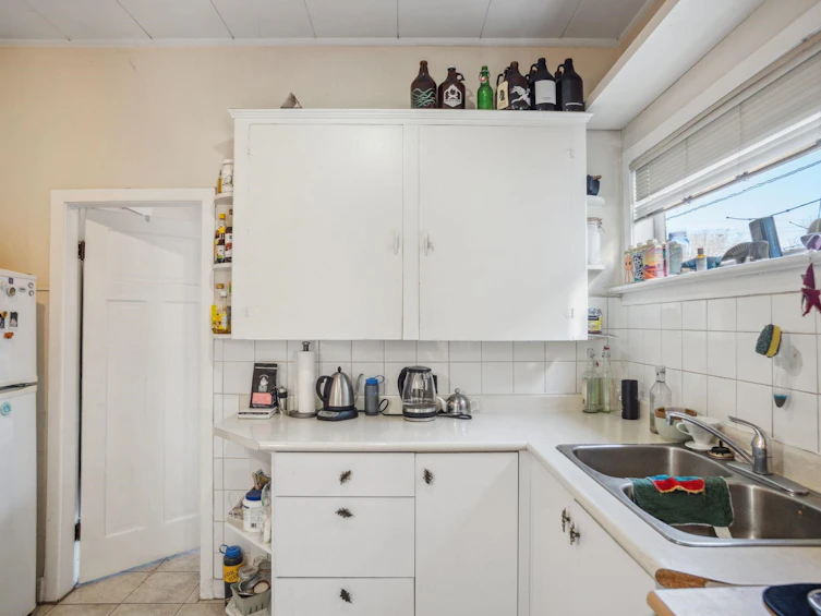 173 W 19th Avenue, Vancouver, BC, V5Y 2B5 - 9