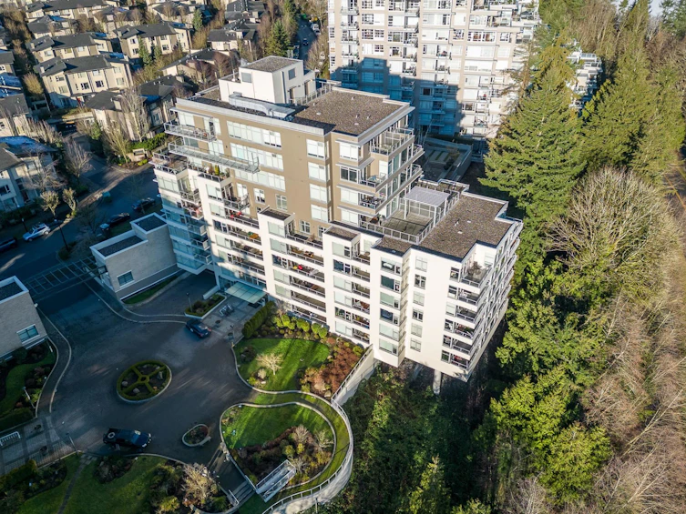 202-9288 University Crescent, Burnaby, BC, V5A 4X7 - 2