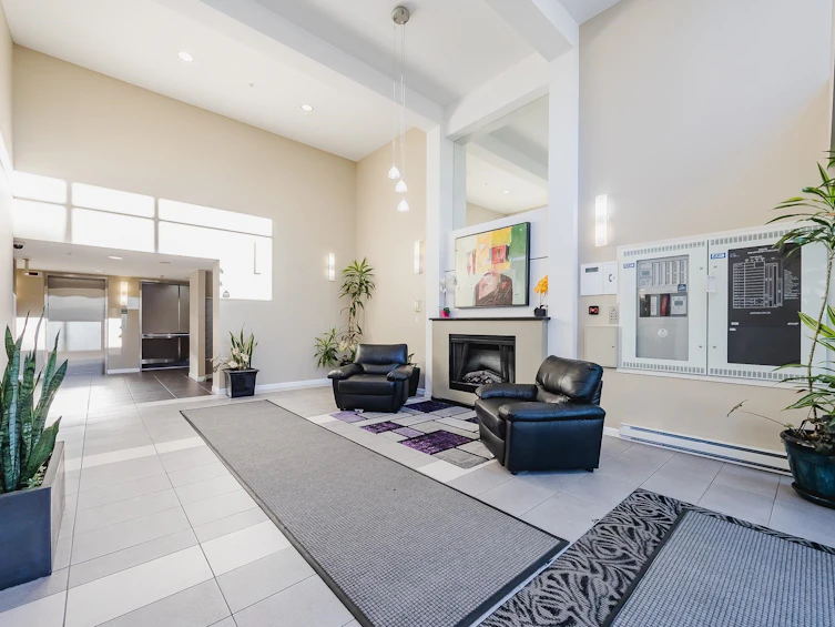 202-9288 University Crescent, Burnaby, BC, V5A 4X7 - 5