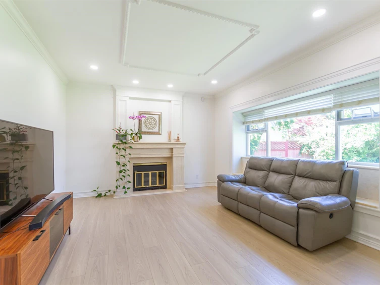 1369 W 55th Avenue, Vancouver, BC, V6P 1R3 - 6
