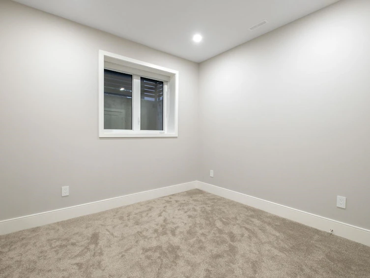 7739 Lee Street, Burnaby, BC, V3N 4B9 - 33