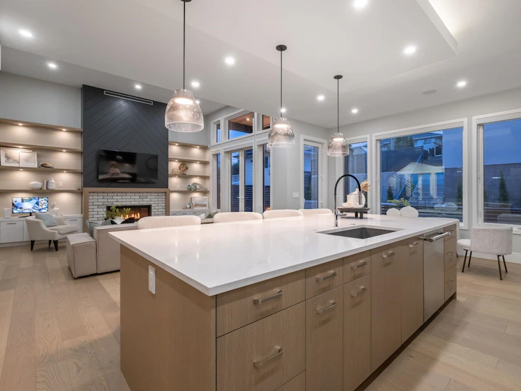 7739 Lee Street, Burnaby, BC, V3N 4B9 - 2