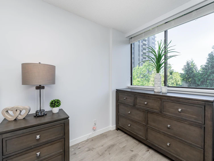 605-3970 Carrigan Court, Burnaby, BC, V3N 4S5 - 14