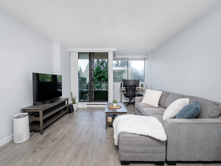 605-3970 Carrigan Court, Burnaby, BC, V3N 4S5 - 11