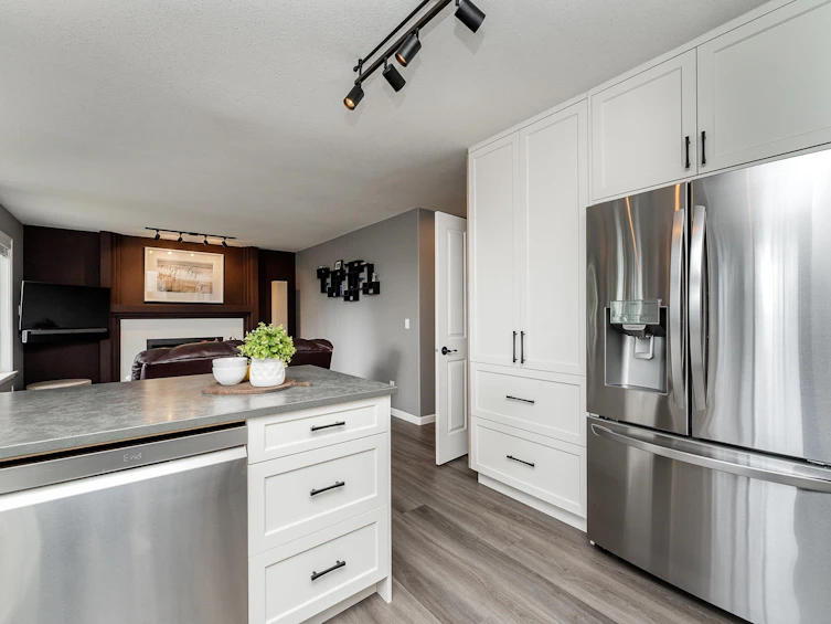 131 Aspenwood Drive, Port Moody, BC, V3H 4V7 - 8