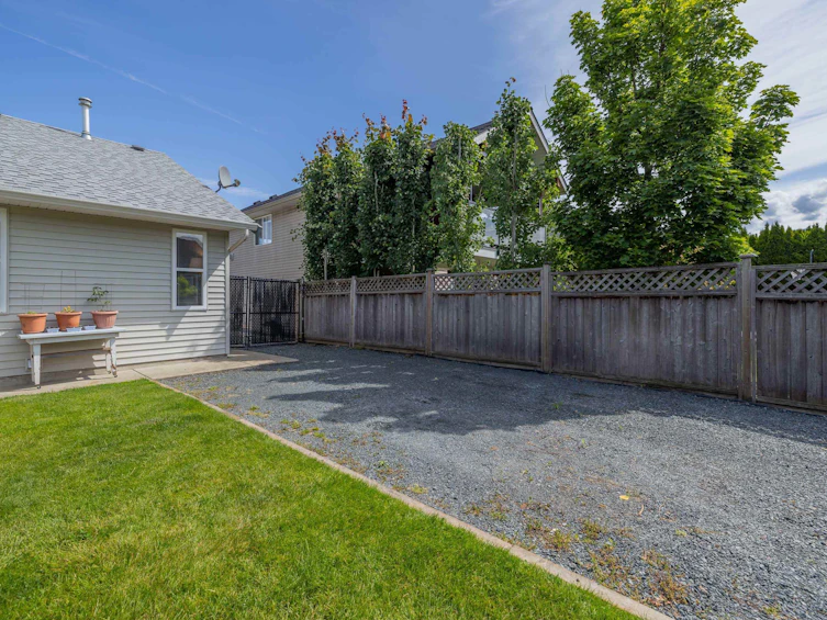 46492 Ranchero Drive, Chilliwack, BC, V4Z 1K3 - 4