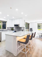 1112 248 Sherbrooke Street