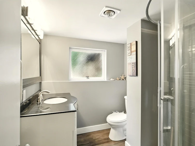 2645 Poplynn Drive, North Vancouver, BC, V7J 2Y1 - 26