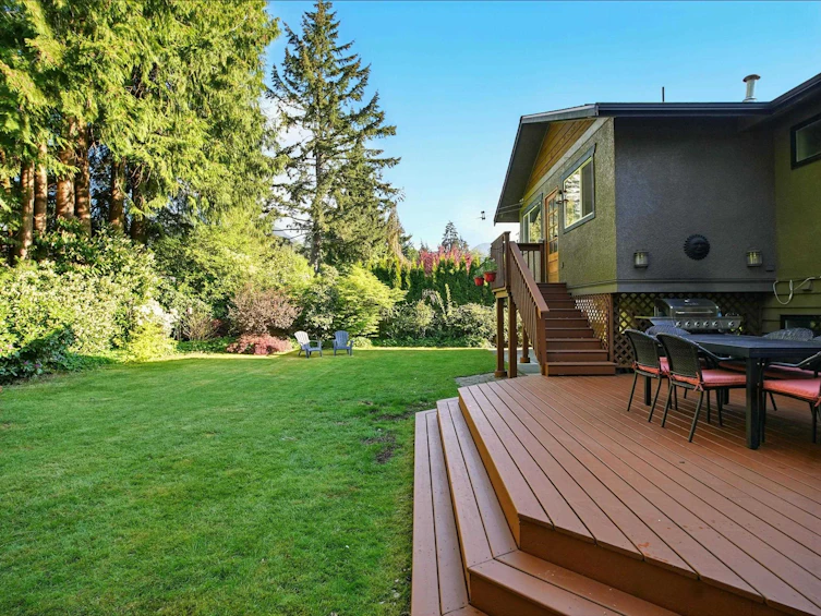 2645 Poplynn Drive, North Vancouver, BC, V7J 2Y1 - 35