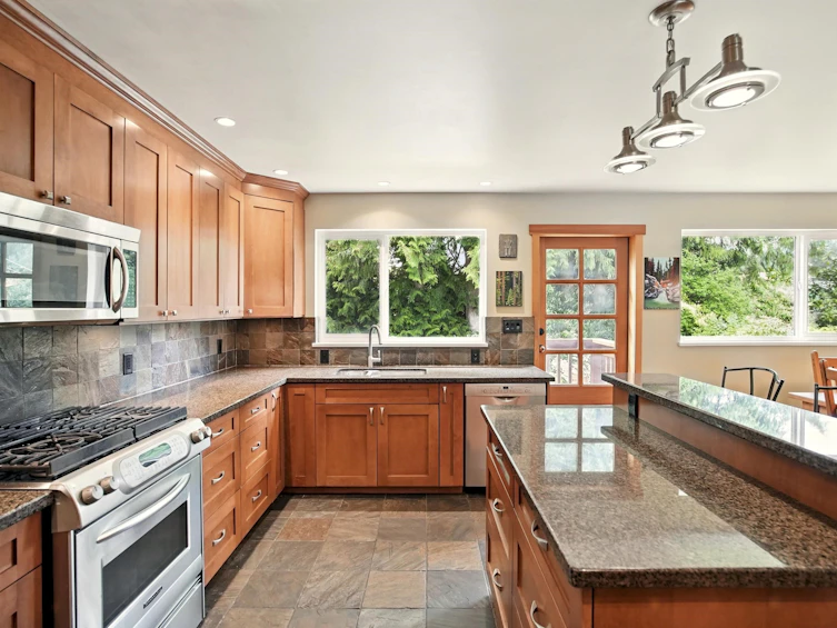 2645 Poplynn Drive, North Vancouver, BC, V7J 2Y1 - 12