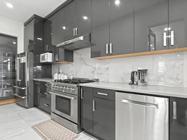 14517 72 Avenue, Surrey, BC, V3S 2E6 - 15