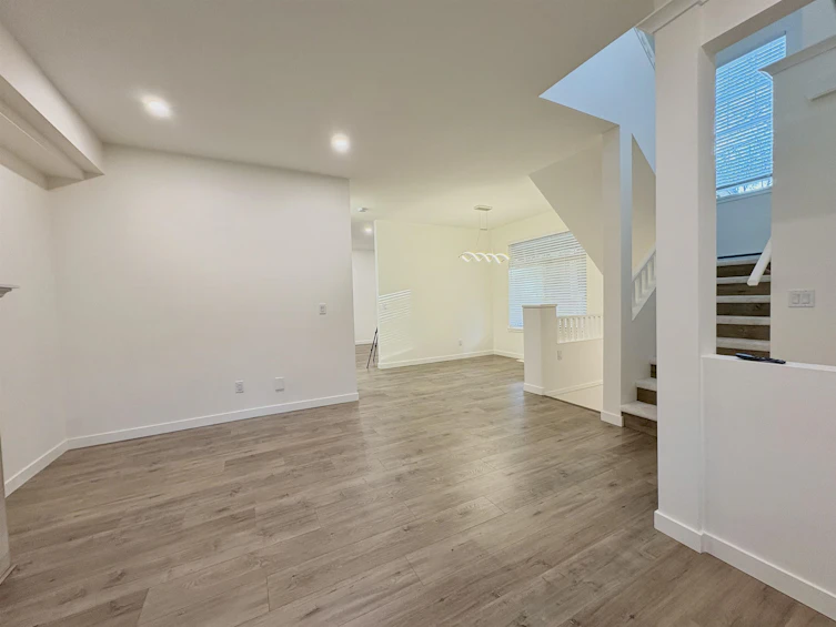 69-2678 King George Boulevard, Surrey, BC, V4P 1H6 - 12