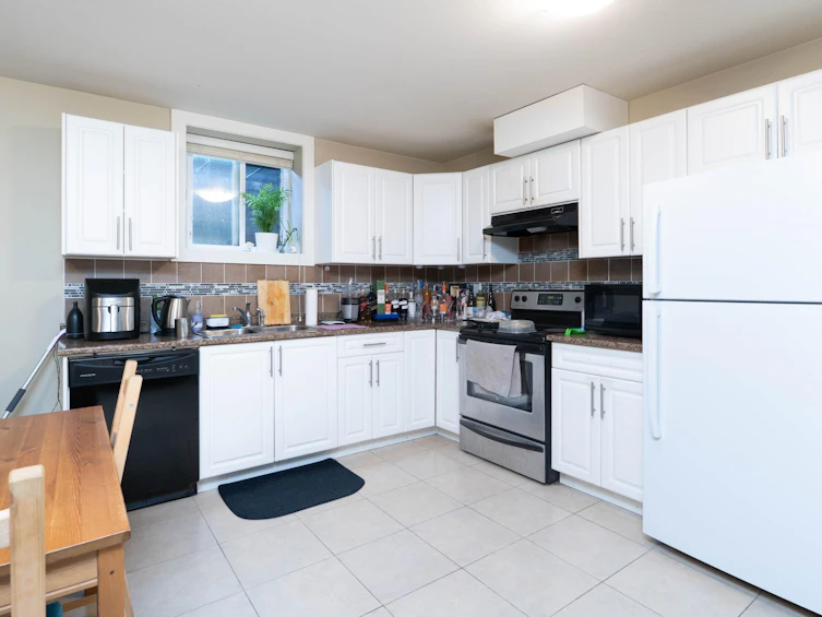 1565 King Albert Avenue, Coquitlam, BC, V3J 1Y7 - 35