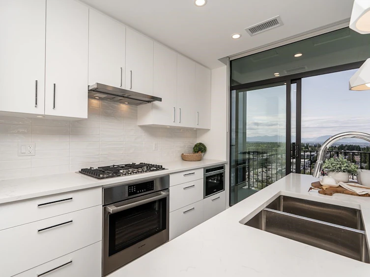 1802-1588 Johnston Road, Surrey, BC, V4B 0C5 - 4
