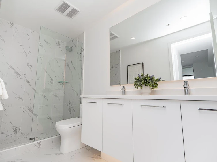 1802-1588 Johnston Road, Surrey, BC, V4B 0C5 - 14