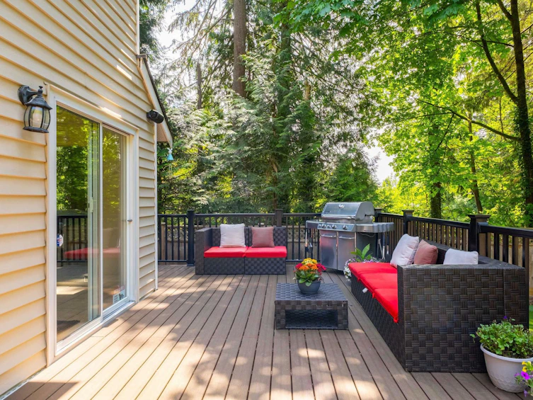 1663 Cascade Court, North Vancouver, BC, V7G 2G1 - 3