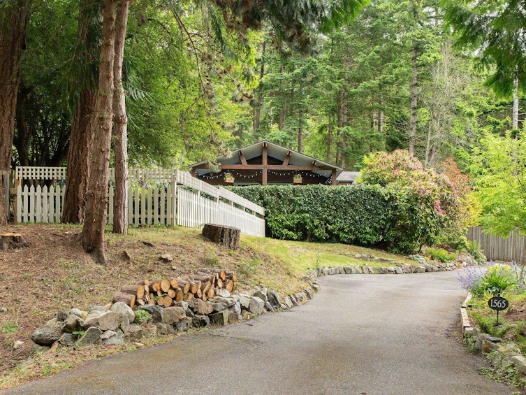1565 Whitesails Drive, Bowen Island, BC, V0N 1G2 - 36