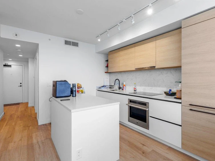 2601-10448 University Drive, Surrey, BC - 3