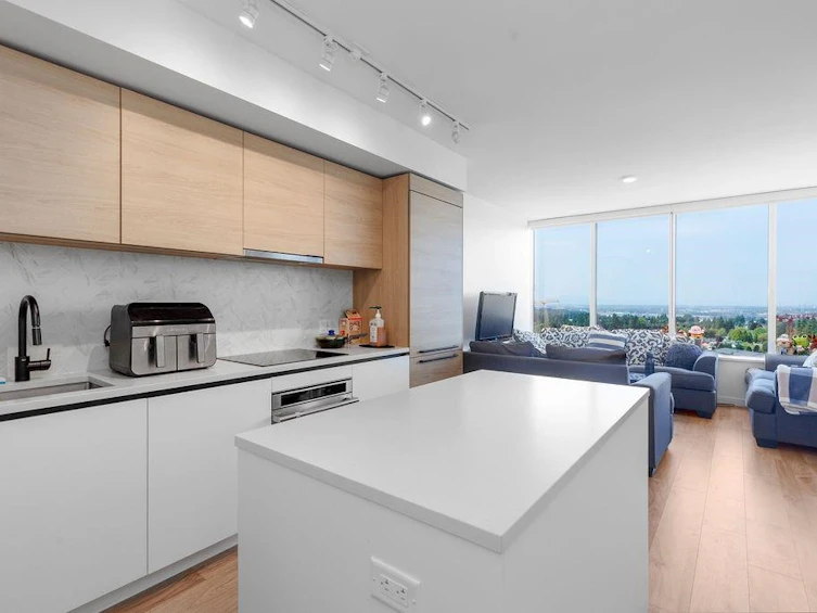 2601-10448 University Drive, Surrey, BC - 11