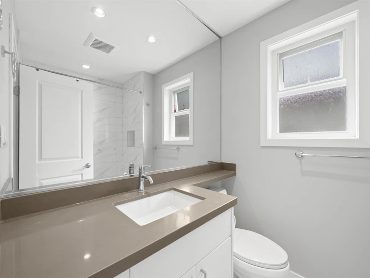 3160 E 6th Avenue, Vancouver, BC, V5M 1S5 - 20