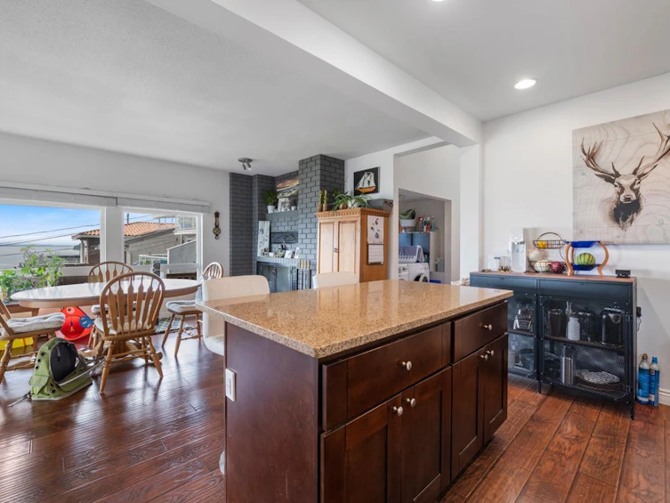 15135 Columbia Avenue, Surrey, BC, V4B 1J2 - 18
